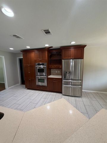 4847 Mill Run Road, Dallas, TX 75244