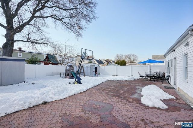 84 Richmond Street, Lodi, NJ 07644