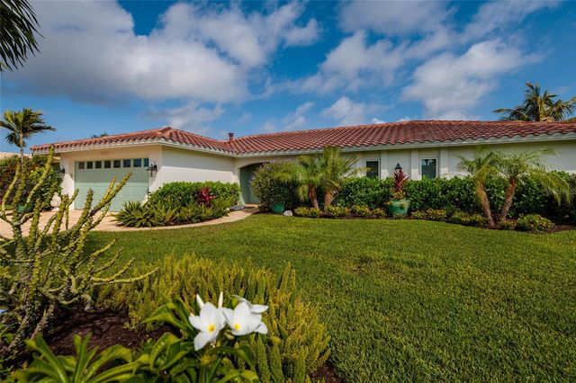 2011 MICHIGAN AVENUE NE, St Petersburg, FL 33703