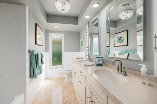 2011 MICHIGAN AVENUE NE, St Petersburg, FL 33703
