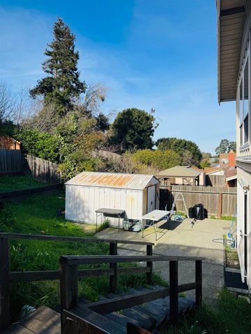 1590 Kildare Way, Pinole, CA 94564