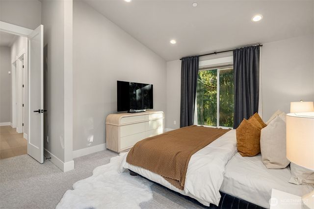 10931 NE 133rd Street, Kirkland, WA 98034