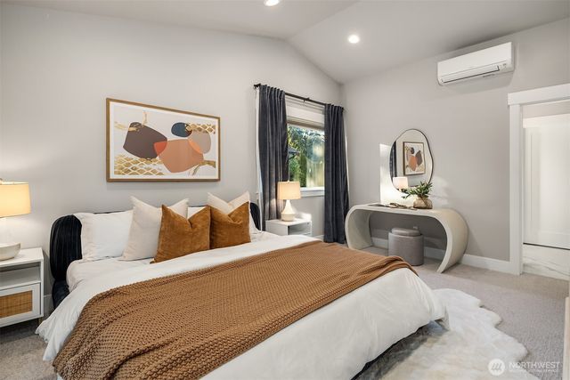 10931 NE 133rd Street, Kirkland, WA 98034