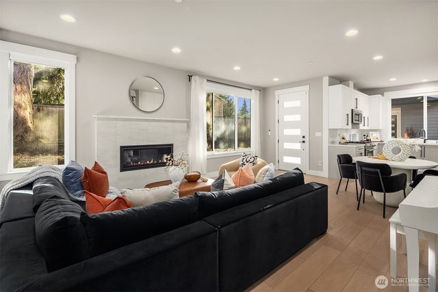 10931 NE 133rd Street, Kirkland, WA 98034