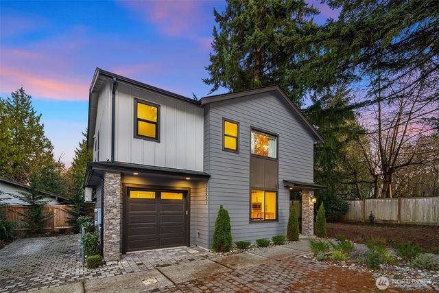 10931 NE 133rd Street, Kirkland, WA 98034