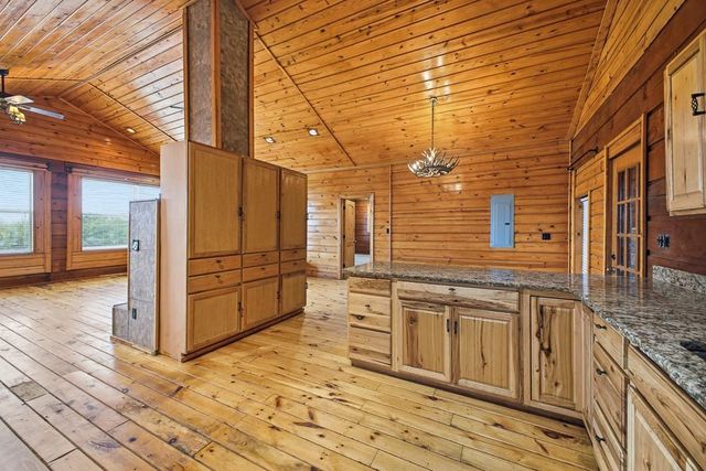 1374 County Street 2919, Tuttle, OK 73089