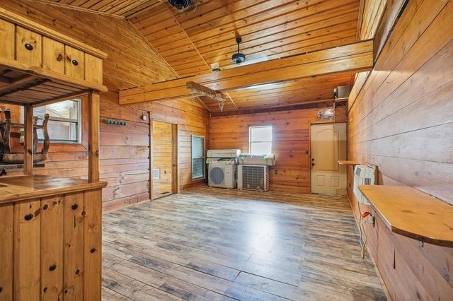 1374 County Street 2919, Tuttle, OK 73089