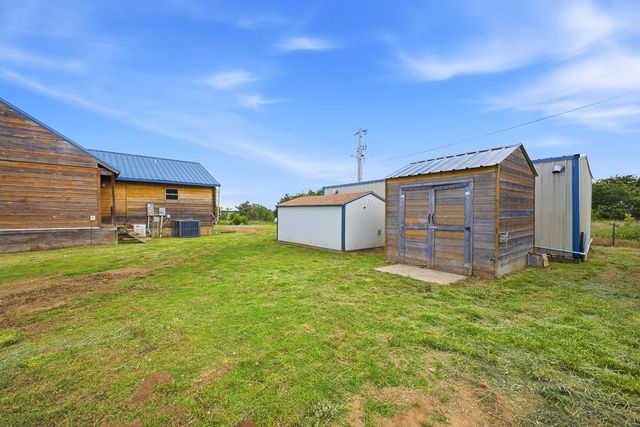 1374 County Street 2919, Tuttle, OK 73089