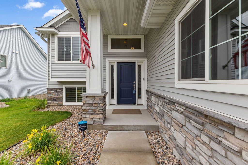 1659 Wilking Way, Shakopee, MN 55379