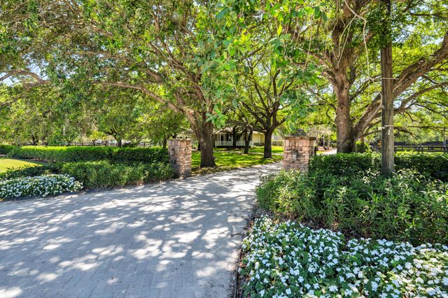 14366 Belmont Trace, Wellington, FL 33414