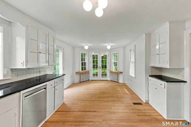1191 Ridge Road, North Haven, CT 06473