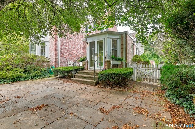 1191 Ridge Road, North Haven, CT 06473