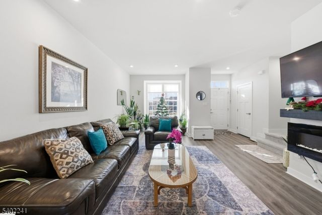 1205 English Ln, Sayreville Boro, NJ 08859