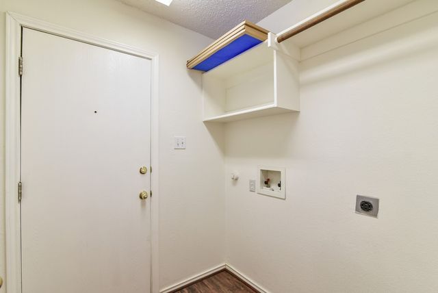 307 Stell Avenue, Mansfield, TX 76063