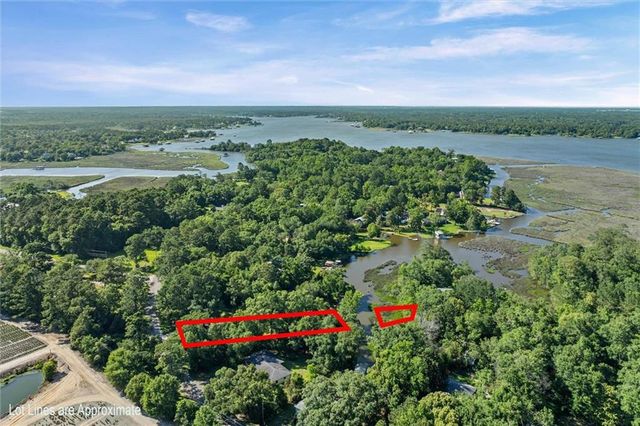 6145 Bayou Road, Mobile, AL 36605