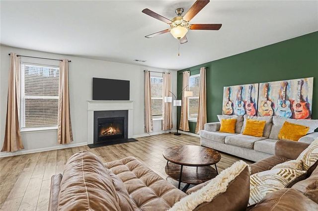 2747 Malton Way, Loganville, GA 30052