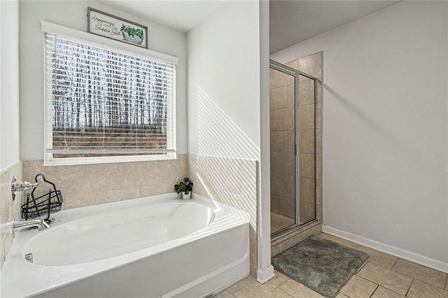 2747 Malton Way, Loganville, GA 30052