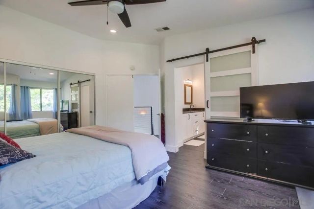 2525 Woodlands Way, Oceanside, CA 92054