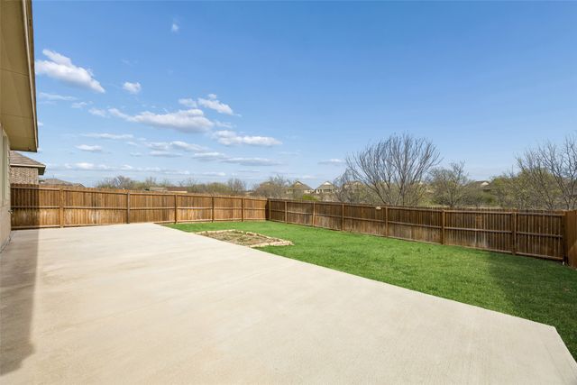 6960 Falconer Way, Fort Worth, TX 76179