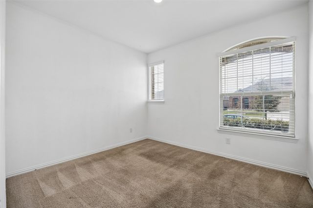 6960 Falconer Way, Fort Worth, TX 76179