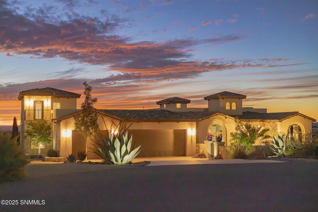 4200 Chia Ct. Court, Las Cruces, NM 88011