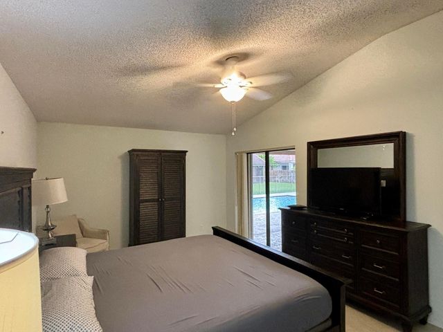 2153 Amesbury Circle, Wellington, FL 33414