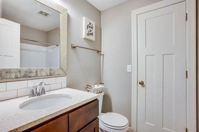 4803 N Emerald Ct, Maize, KS 67101