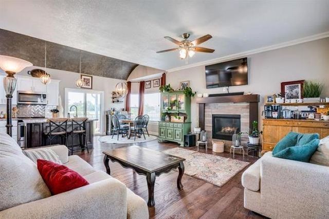 4803 N Emerald Ct, Maize, KS 67101