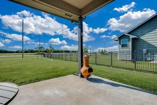 4803 N Emerald Ct, Maize, KS 67101