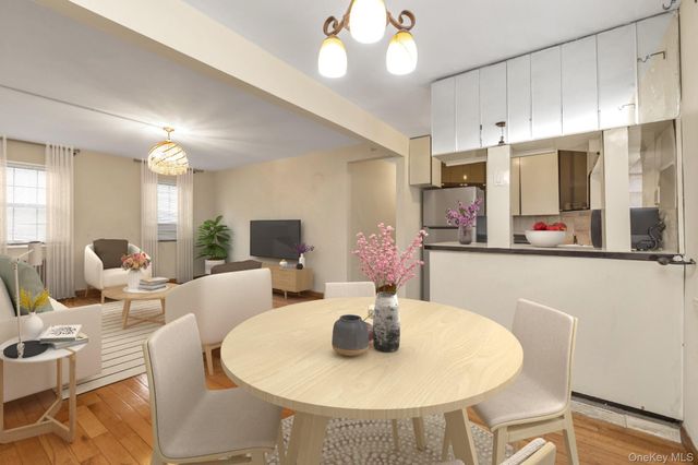 144-20 78th Road 1k, Flushing, NY 11367