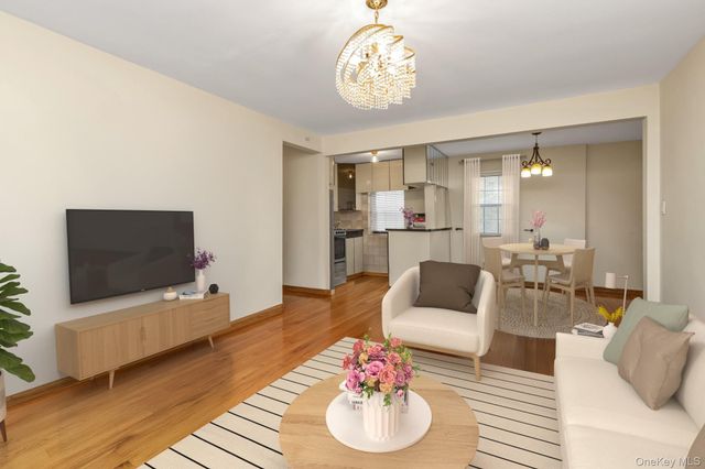 144-20 78th Road 1k, Flushing, NY 11367