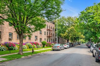 144-20 78th Road 1k, Flushing, NY 11367