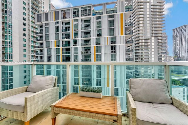 41 SE 5th St 1212, Miami, FL 33131