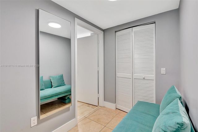 41 SE 5th St 1212, Miami, FL 33131