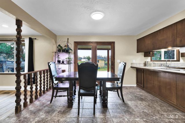 9464 W Mossy Cup St, Boise, ID 83709