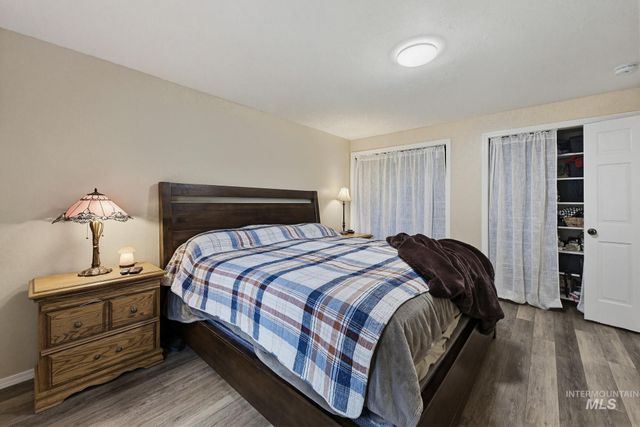 9464 W Mossy Cup St, Boise, ID 83709