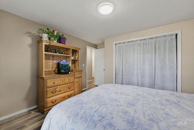 9464 W Mossy Cup St, Boise, ID 83709