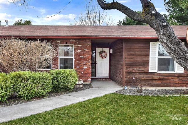 9464 W Mossy Cup St, Boise, ID 83709