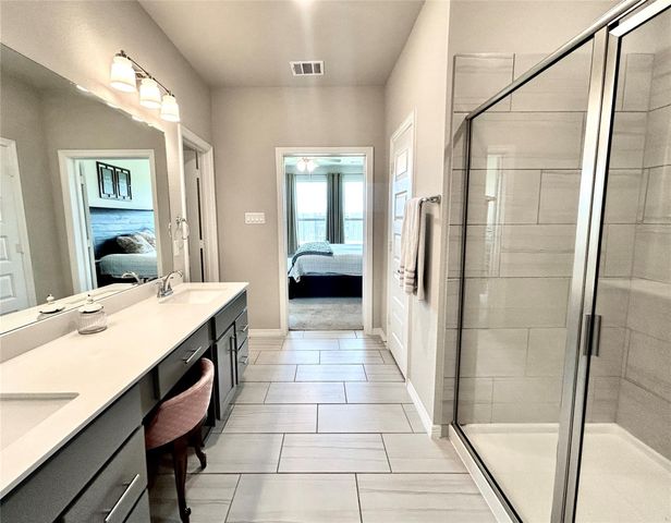 13618 Table Rock Drive, La Marque, TX 77568