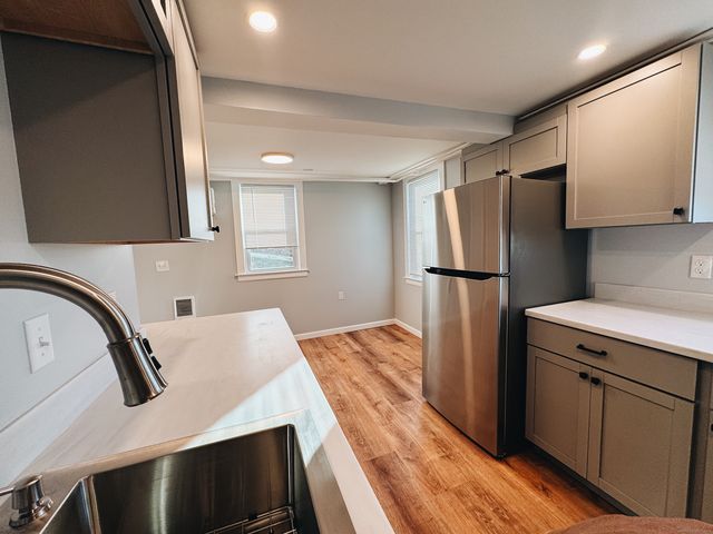 45 Church Street, Groton, CT 06340