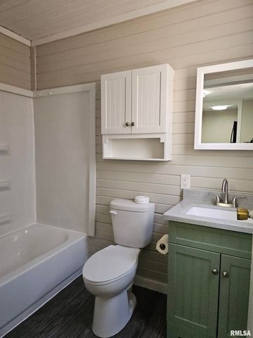 357 BESSLER LAKE Drive, Groveland, IL 61535