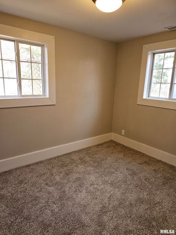 357 BESSLER LAKE Drive, Groveland, IL 61535