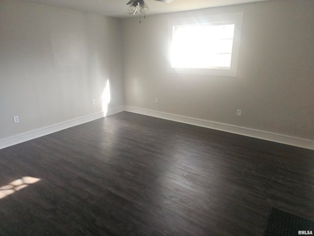 357 BESSLER LAKE Drive, Groveland, IL 61535