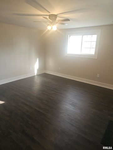 357 BESSLER LAKE Drive, Groveland, IL 61535