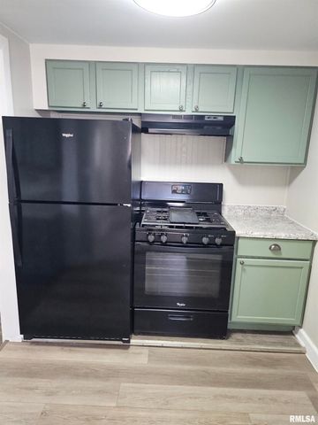 357 BESSLER LAKE Drive, Groveland, IL 61535