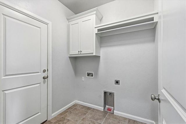 1013 Pacific Avenue, Newcastle, OK 73065