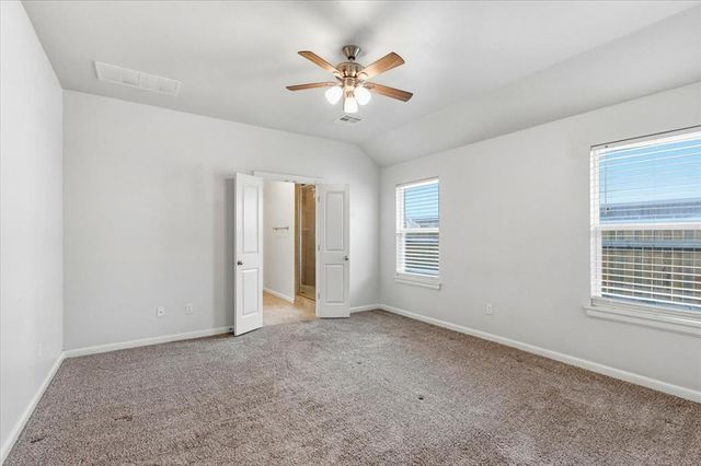 1013 Pacific Avenue, Newcastle, OK 73065