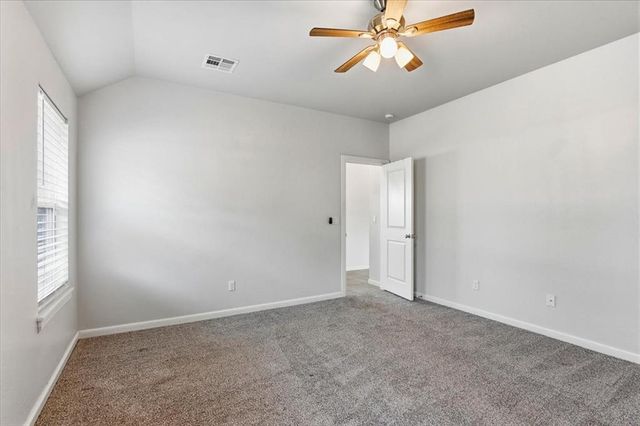 1013 Pacific Avenue, Newcastle, OK 73065