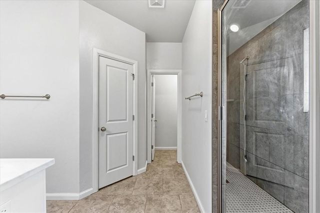 1013 Pacific Avenue, Newcastle, OK 73065