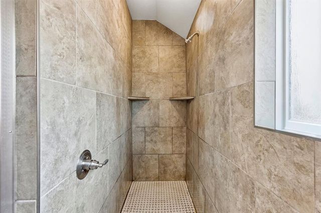 1013 Pacific Avenue, Newcastle, OK 73065